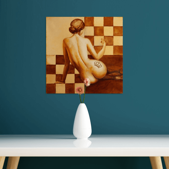 "Queen" nude girl, chess