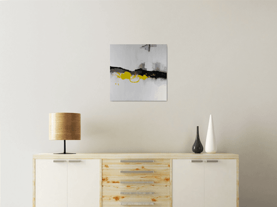 Black and Yellow Moment