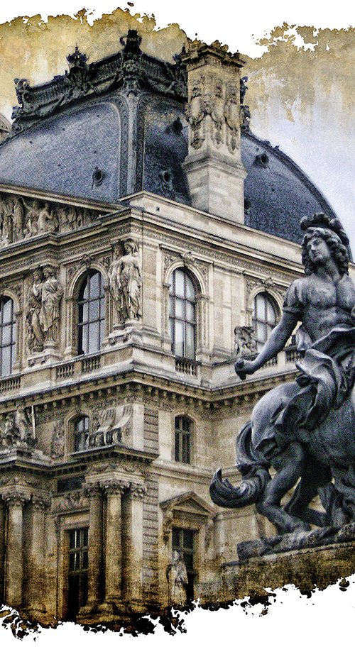 Louvre by Javier Diaz