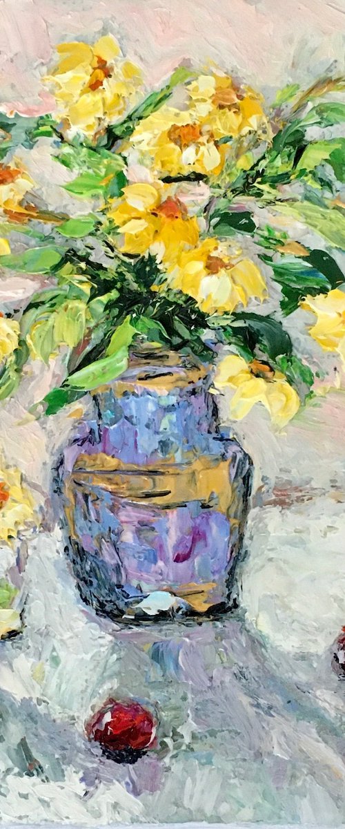 Bouquet of yellow flowers by Vilma Gataveckienė