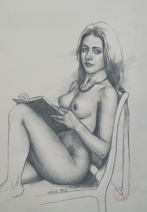 Reading  girl