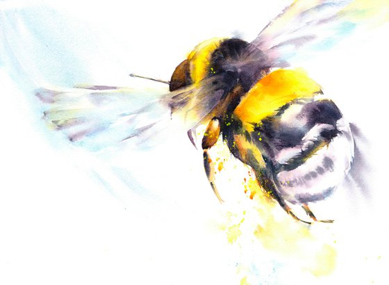 Bumble bee in flight