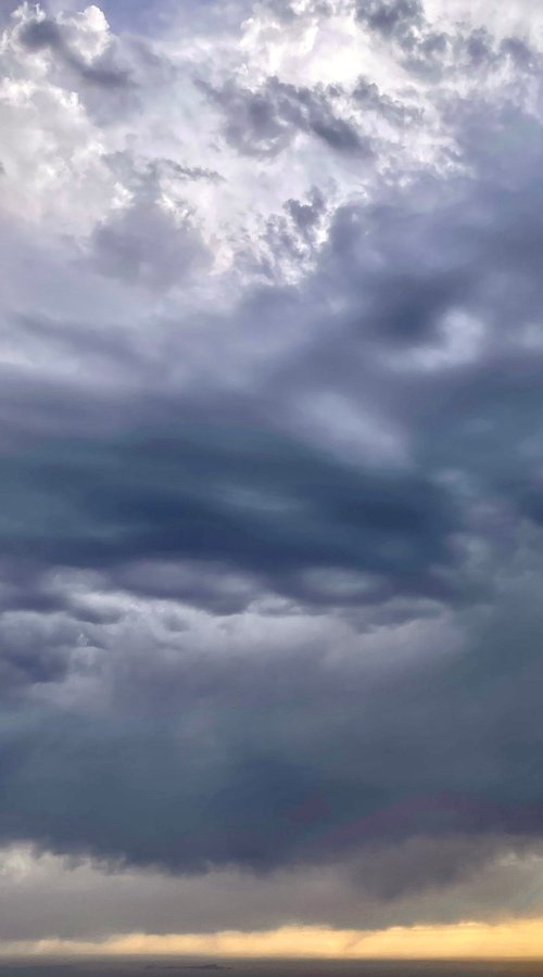 NT#101 Clouds on the ocean by Mattia Paoli