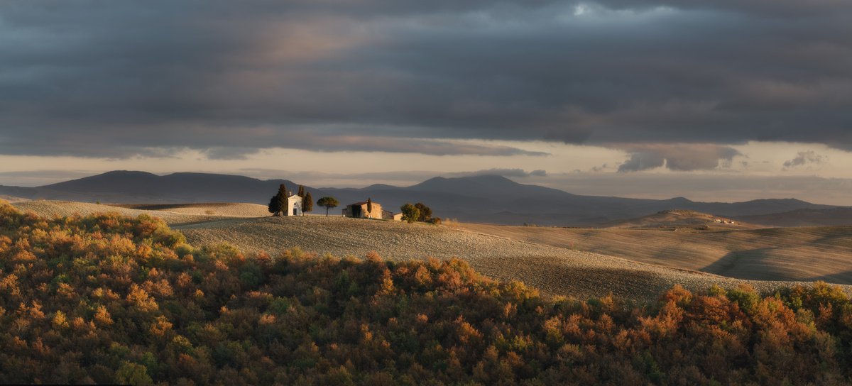 Tuscany 250 by Pavel Oskin