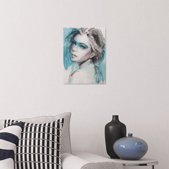 Isabella. Woman modern portrait.