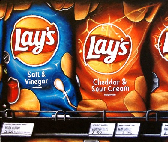 Lays Cheddar & Sour Cream