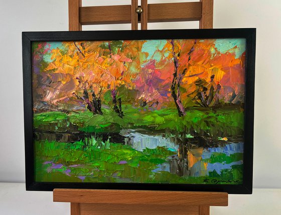 Quiet Autumn in the Sun's Rays