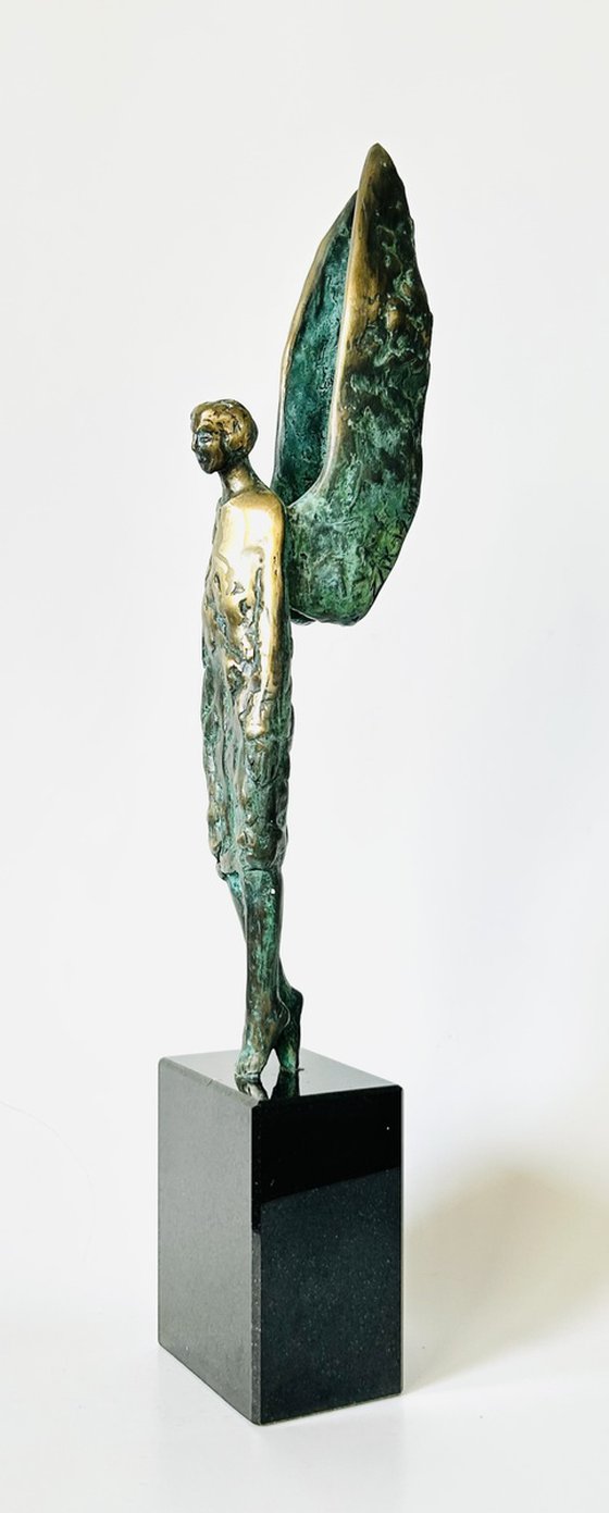Guardian Angel, no.V/VIII