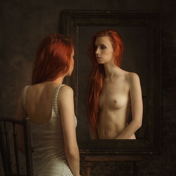 Mirror image - Art Nude Photo