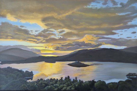 Derwentwater: Sun Rising