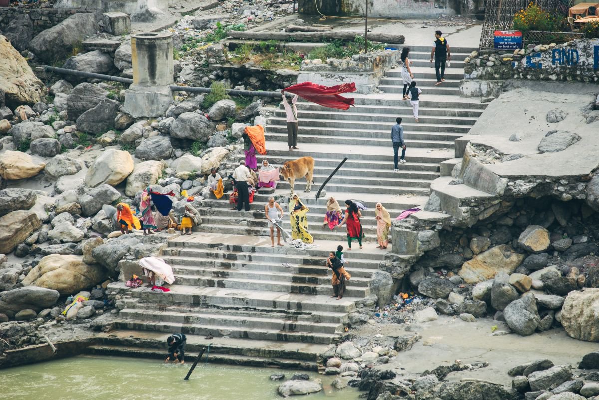 Pilgrims on stairs by Artem Korenuk