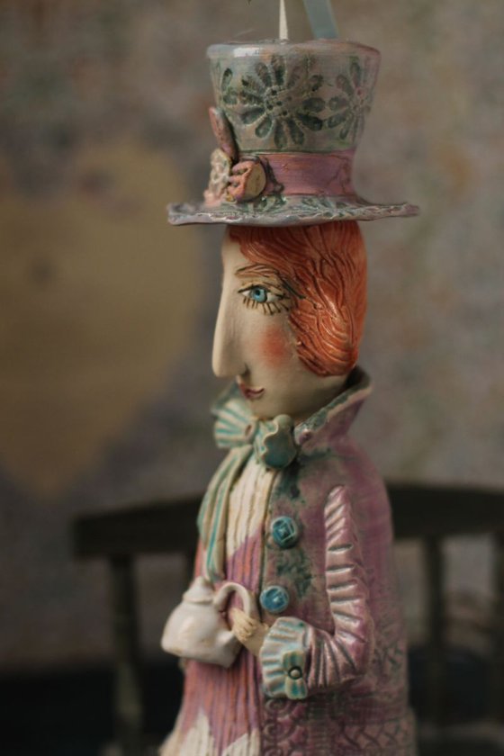 Hatter II. Sculptured Bell-Doll. Just a little bit mad