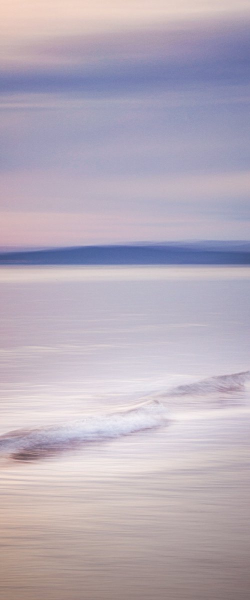 The gulf in shades (studio 24) by Karim Carella