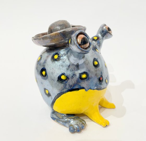 Echoes of the Grey Frog
