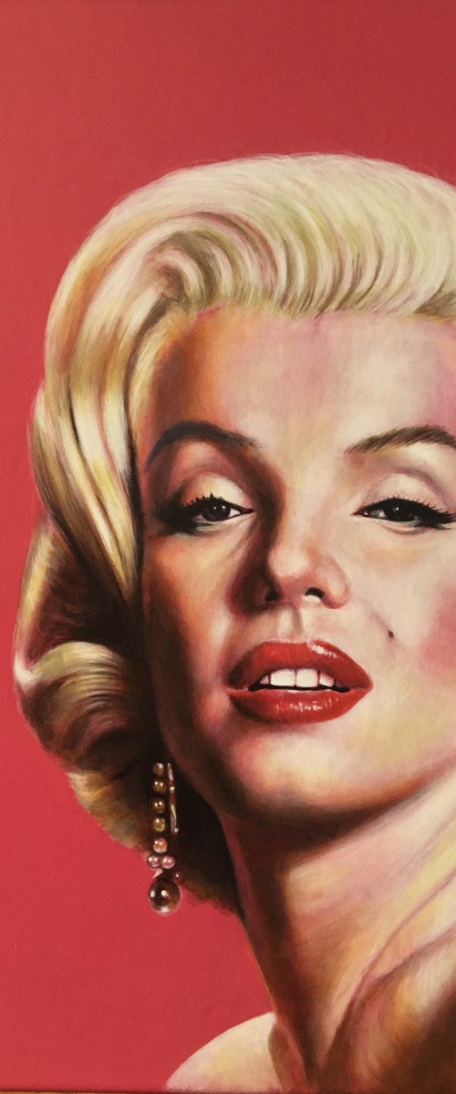 Marilyn: In the Pink by Karl Hamilton-Cox