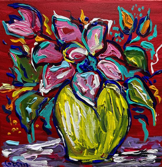 Vase and bright flowers