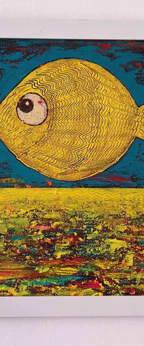 Golden Fish on the Golden Bottom by Denys Kuvaiev