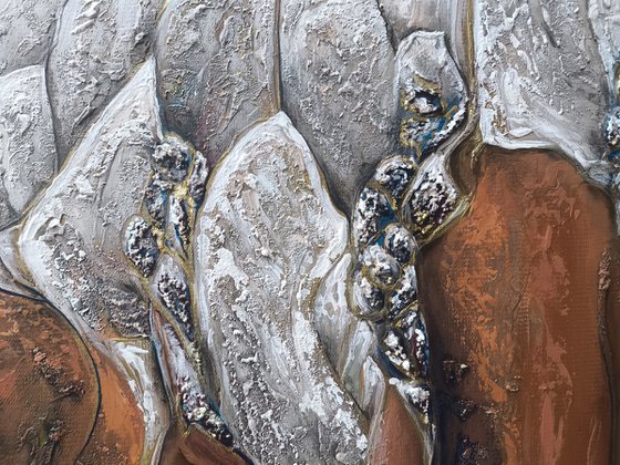 Silent Cliffs of Time