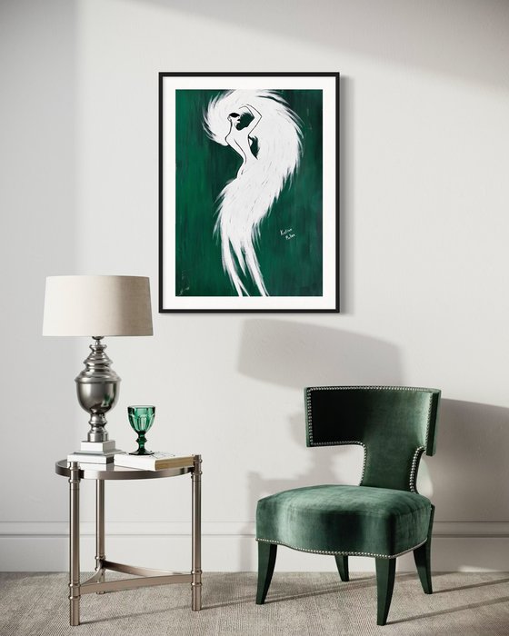 Feathered Diva