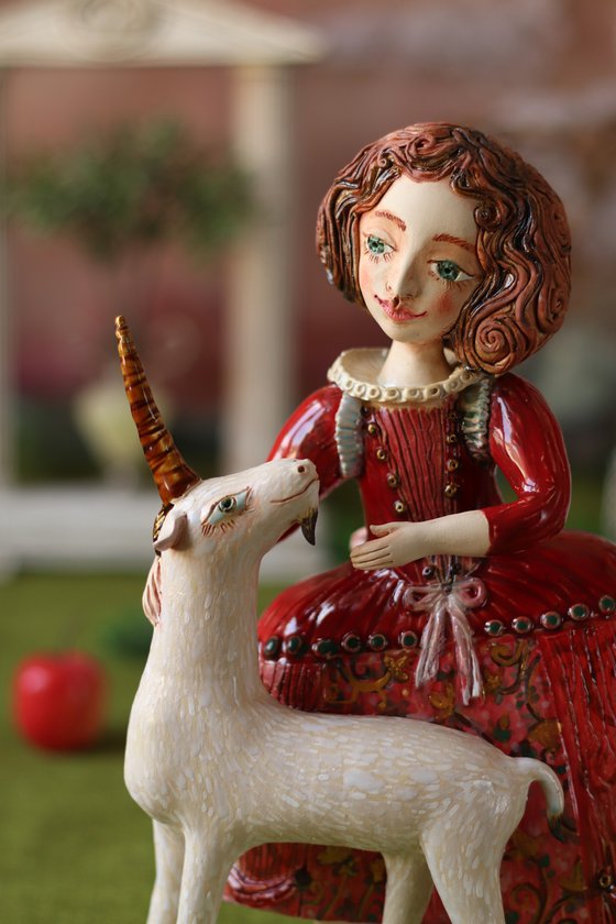 Infanta with a unicorn. Ceramic sculpture