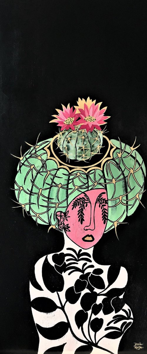 She blooms by Diana Rosa