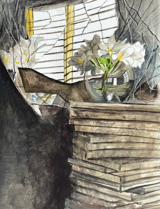 Jasmine Vase behind mirror
