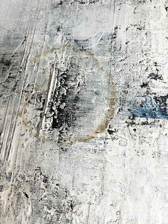 Frosted Echo