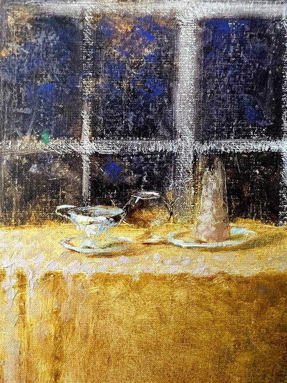 Table in night Cafe
