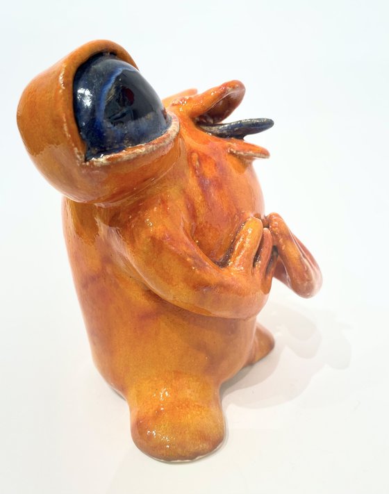 Amazing Singing Frog