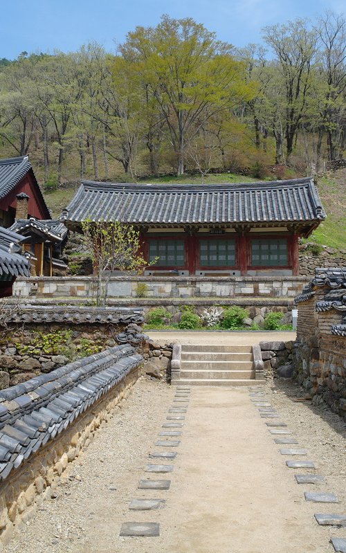 A Path Laid Stone by Stone by sangwon jeon