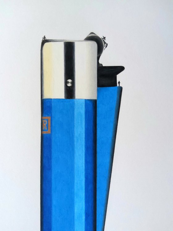 Blue Clipper Lighter