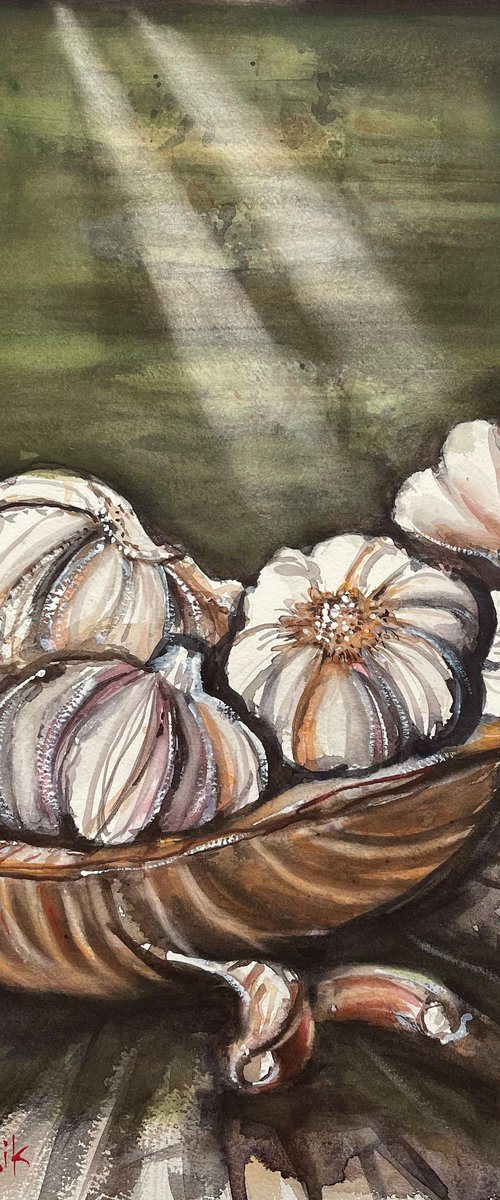 the garlic bowl by Yossi Kotler