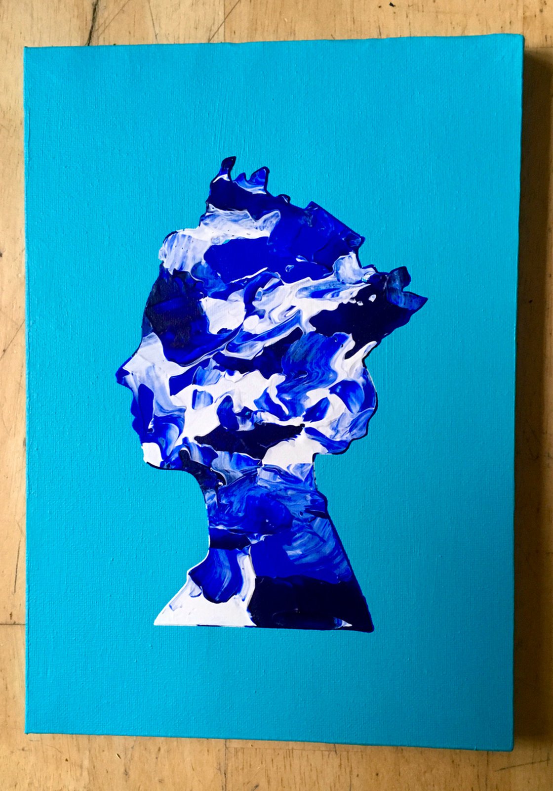 Queen 83 turquoise background , Marble pattern inspired by Queen