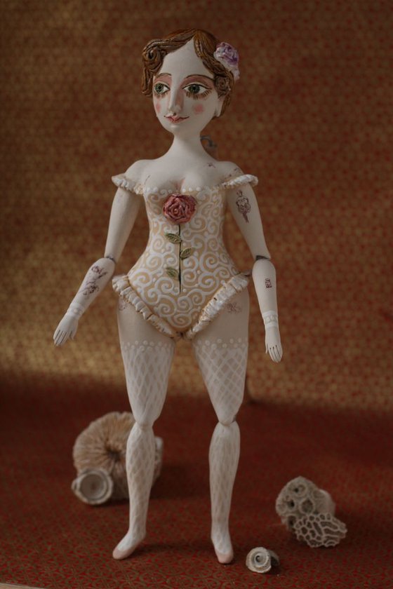 From the Naked clay series, Tender Girl. Wall sculpture by Elya Yalonetski