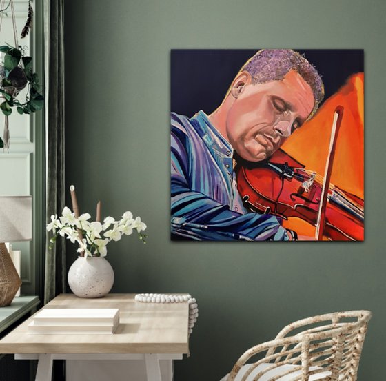 Violinist / 85 X 85 X 5 cm