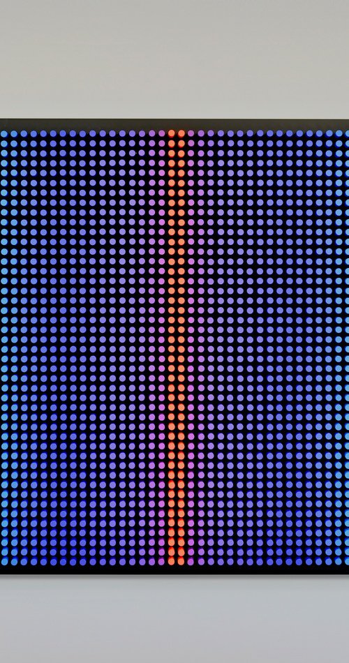 Cold Screen by Nazar Symotiuk