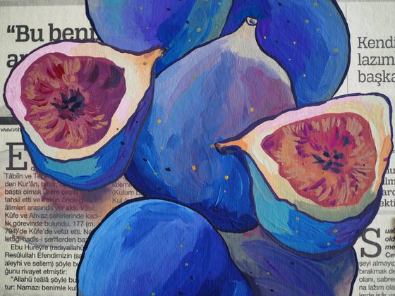 Figs on newspaper