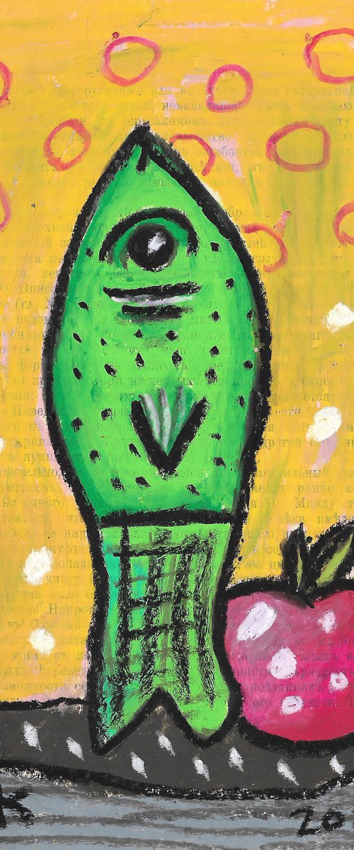 Fish and apple by Pavel Kuragin