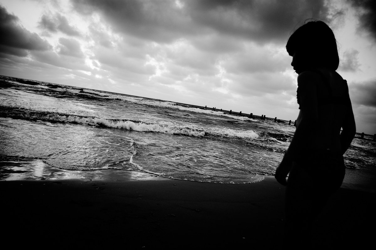 Photograph , Looking By Tal Paz-Fridman, 34 X 24, Artwork For Sale On Artfinder