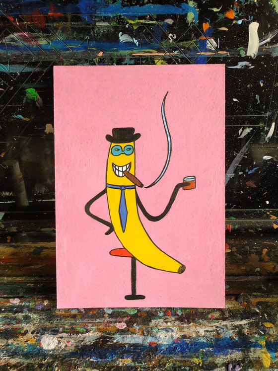 Gentleman Banana at the bar