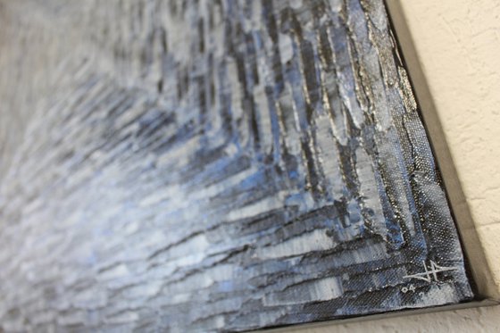 Large Square Blue-Grey Gradient