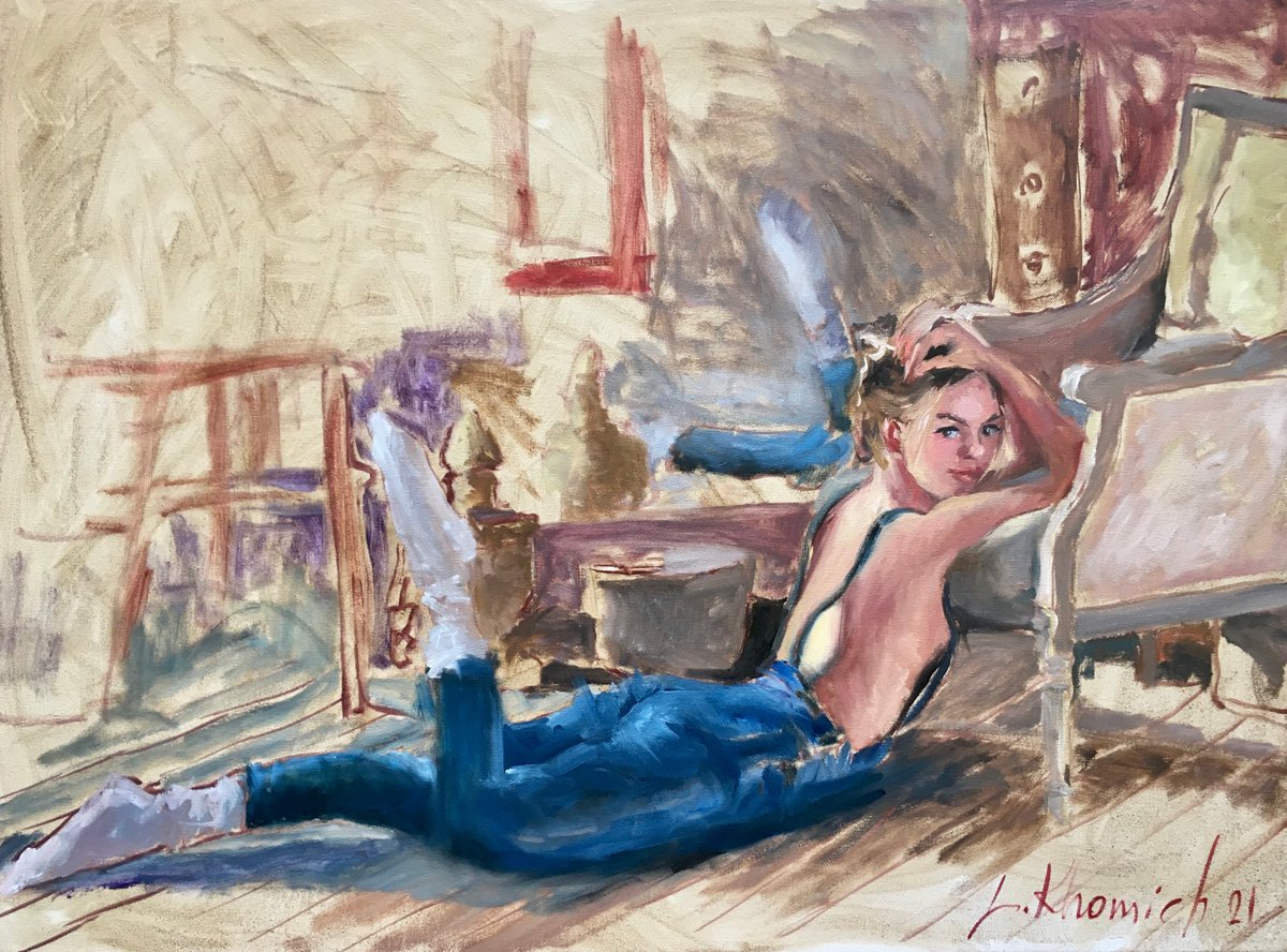 Model At an artist studio, oil painting by Leo Khomich