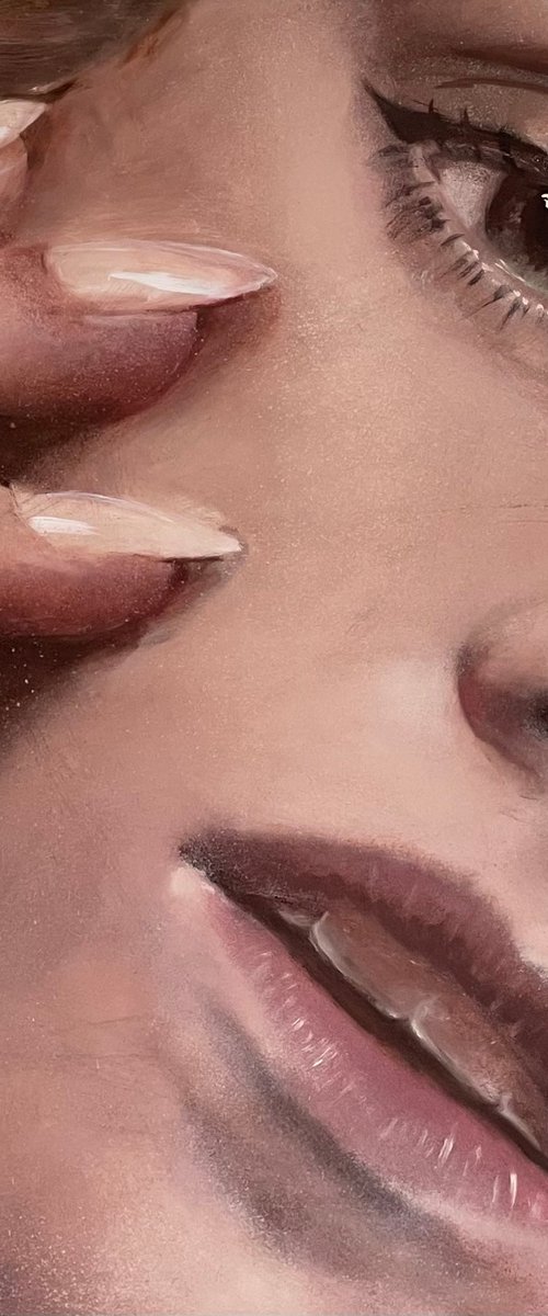 close up female portrait blonde woman staring lips portraiture oil on canvas painting by Renske Karlien Hercules