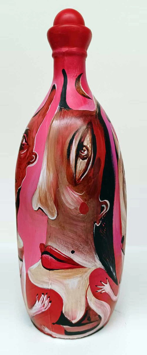 Pink Dream Vase by Valentina Brostean