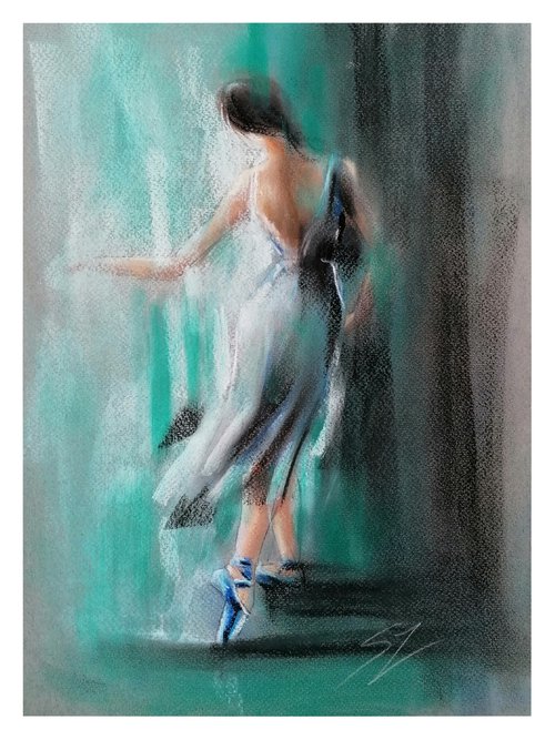 Ballerina 45 by Susana Zarate