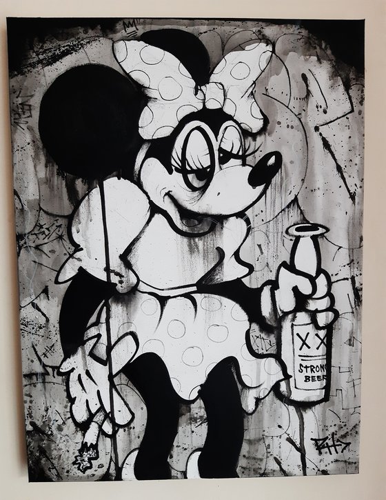 Minnie Drunk