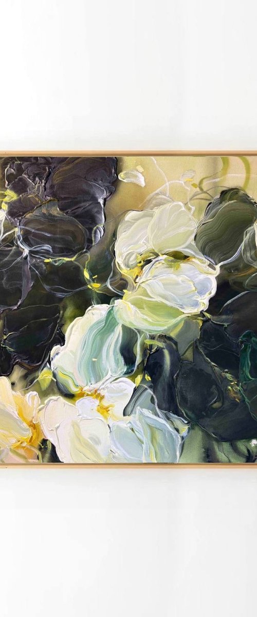 Lunavé by Anna Maiko