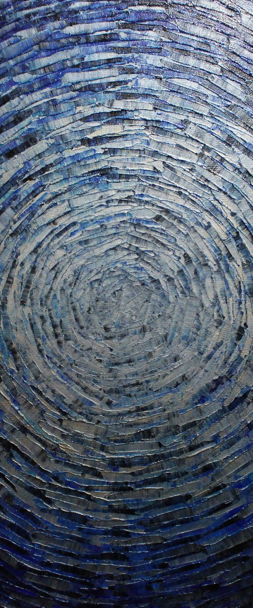 Dark blue silver shine by Jonathan Pradillon