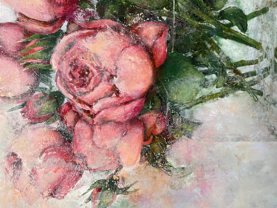 Pink roses in a vase