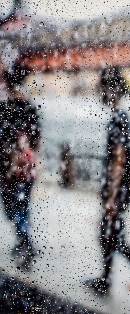 RAINY DAYS IN TOKYO I by Sven Pfrommer